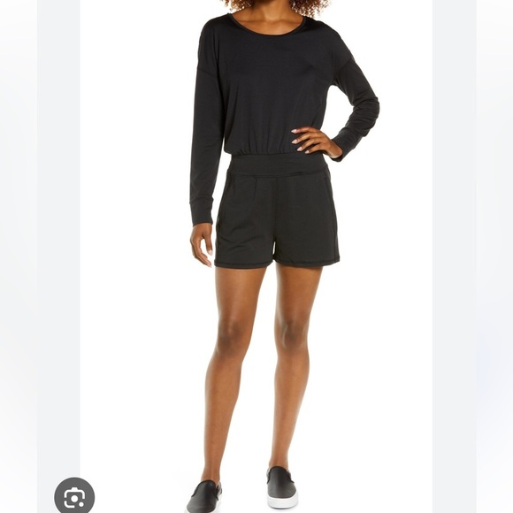 Sweaty Betty Pants - Sweaty Betty Gary Long Sleeve Shorts Romper Size XL Womens
